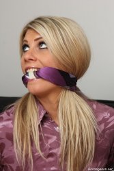 50 exclusive pictures.