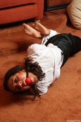 50 exclusive pictures.