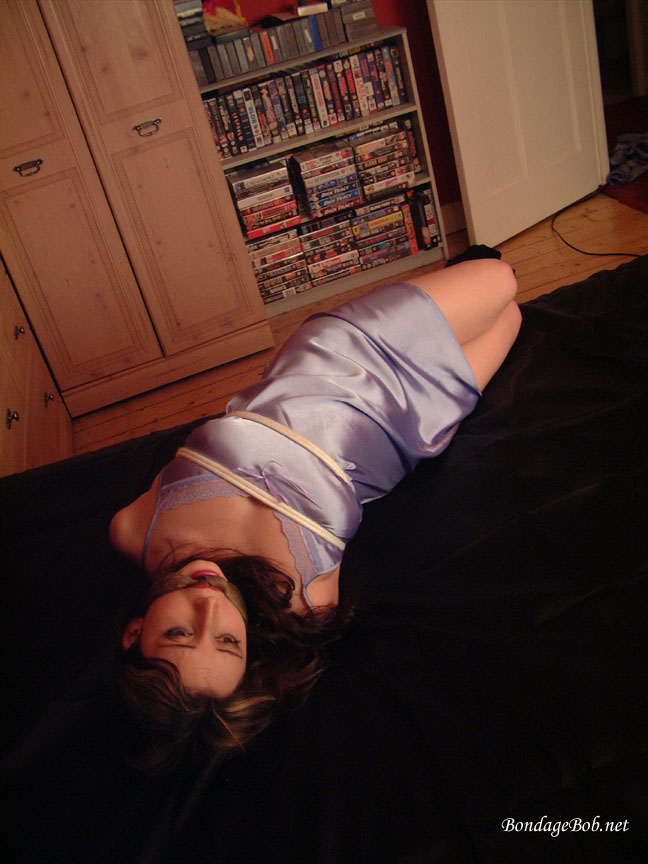 Jasmine De Launay, Still here!