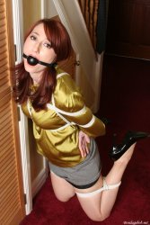 52 exclusive pictures.