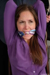 90 exclusive pictures.