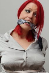 77 exclusive pictures.