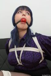 58 exclusive pictures.