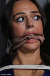 78 exclusive pictures.