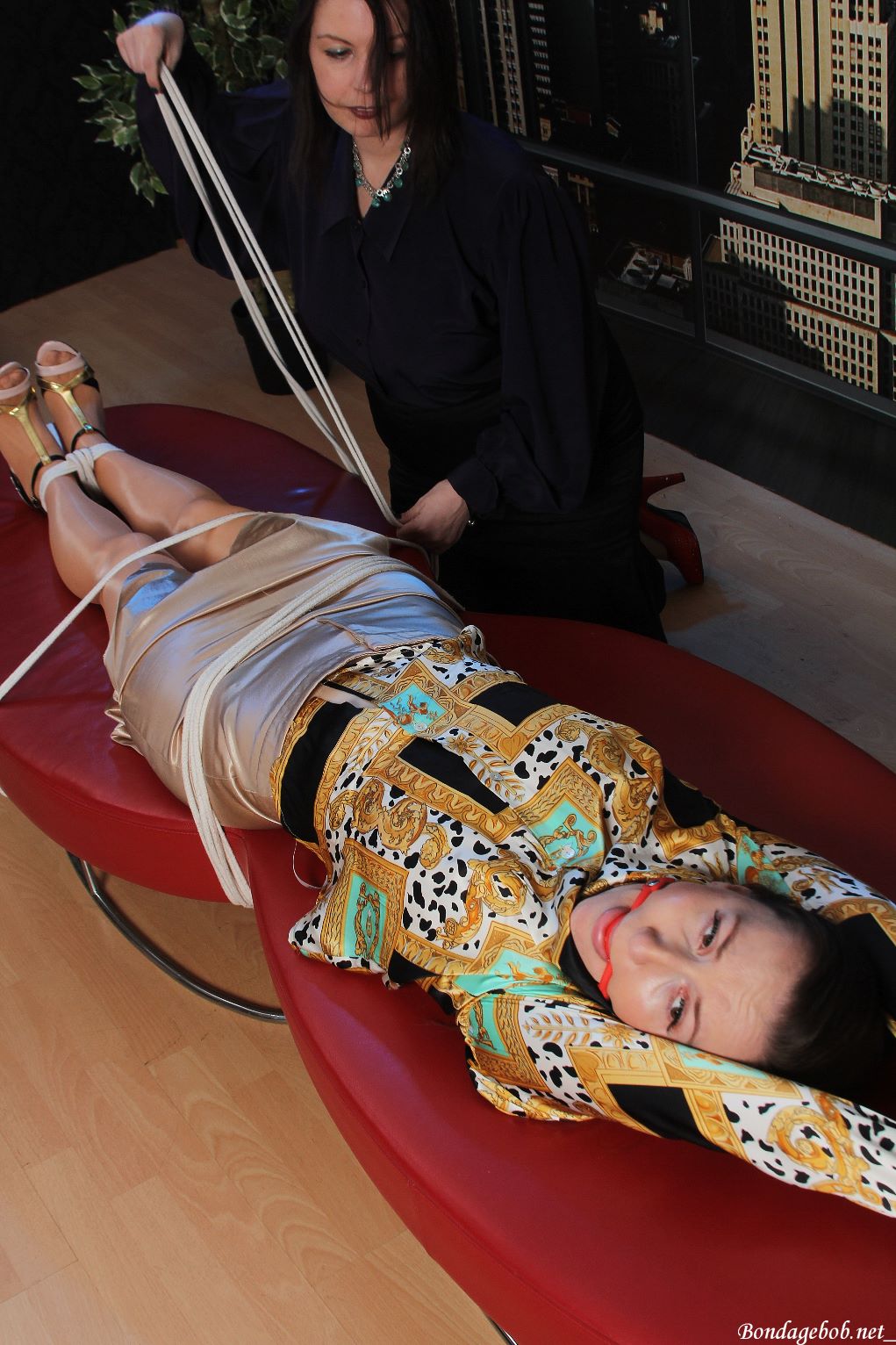 Sophia Smith & Temptress Kate, Bad Investment