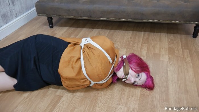 Temptress Kate, Rope Sales - Checking the Ropes